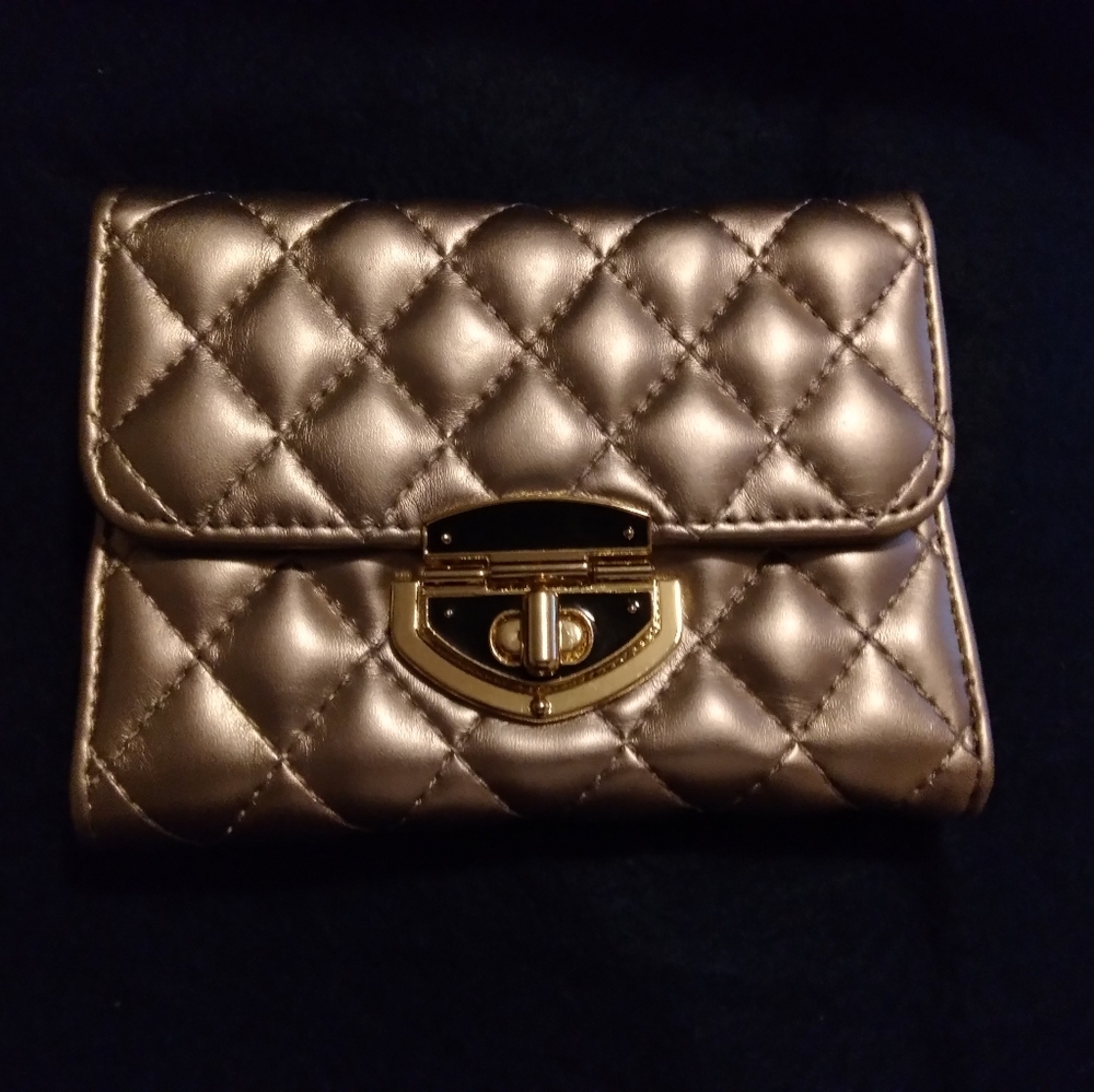 Champ wallet